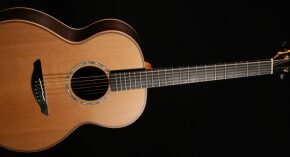 Avalon A35 (Performer Series) Acoustic Guitar